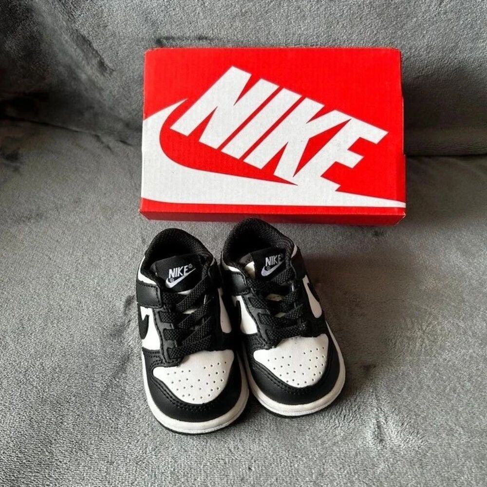 Nike Dunks Low Infant size 3c Panda White and Black #137